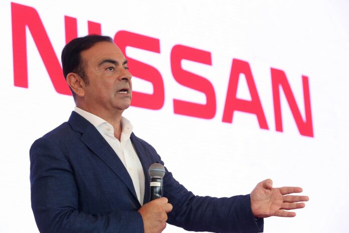 Nissans tidligere topchef Carlos Ghosn siger, at mærket er blevet kedeligt og middelmådigt. Nissan er, som det var i 1999.