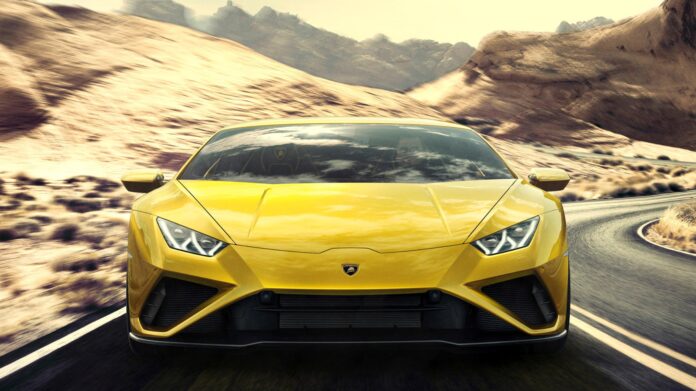 Lamborghini-fans og bilentusiaster i al almindelighed skal ikke forvente, at fabrikken siger farvel til Huracán-modellen med samme fest, som Aventador'en fik.