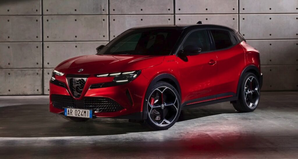 Alfa Romeo blir ikke et kinesisk merke, lover sjefen Alfa Romeo bliver ikke et kinesisk mærke, lover chefen